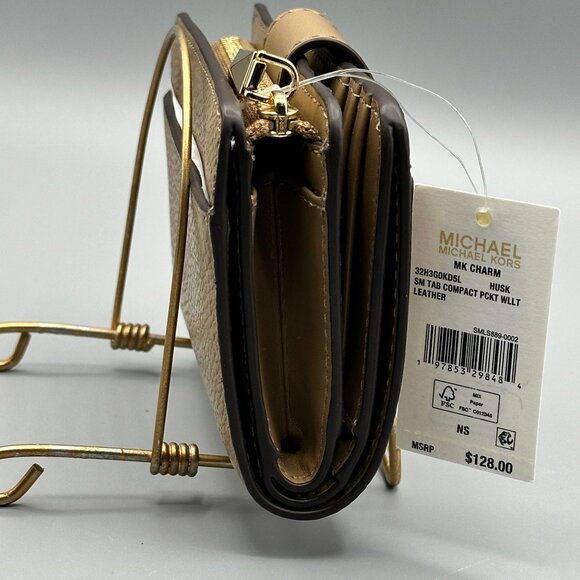 Michael Kors 3263G0KD5L Charm Small Tab Compact Pocket Wallet in Husk Leather - Picture 5 of 16